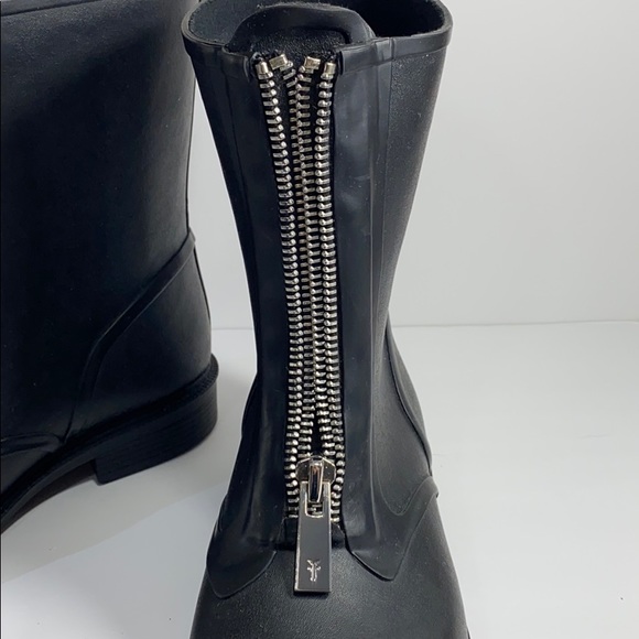 Frye Black Storm Zip Rain Bootie Waterproof Boots - Picture 5 of 16
